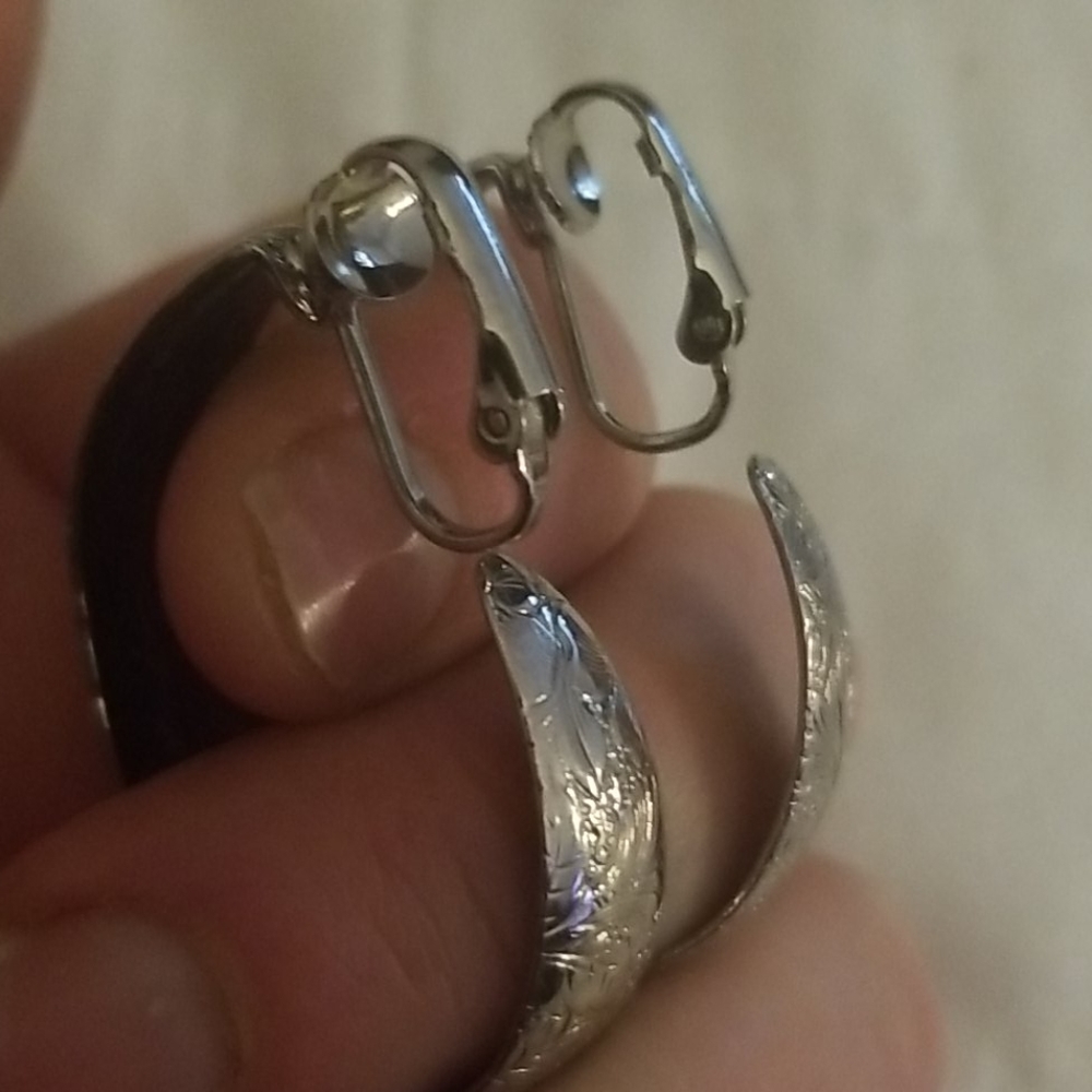 Silver earrings - Picture 2 of 4
